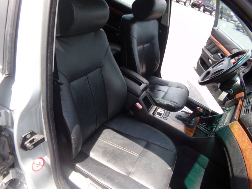 2002 BMW 5 Series Image 25