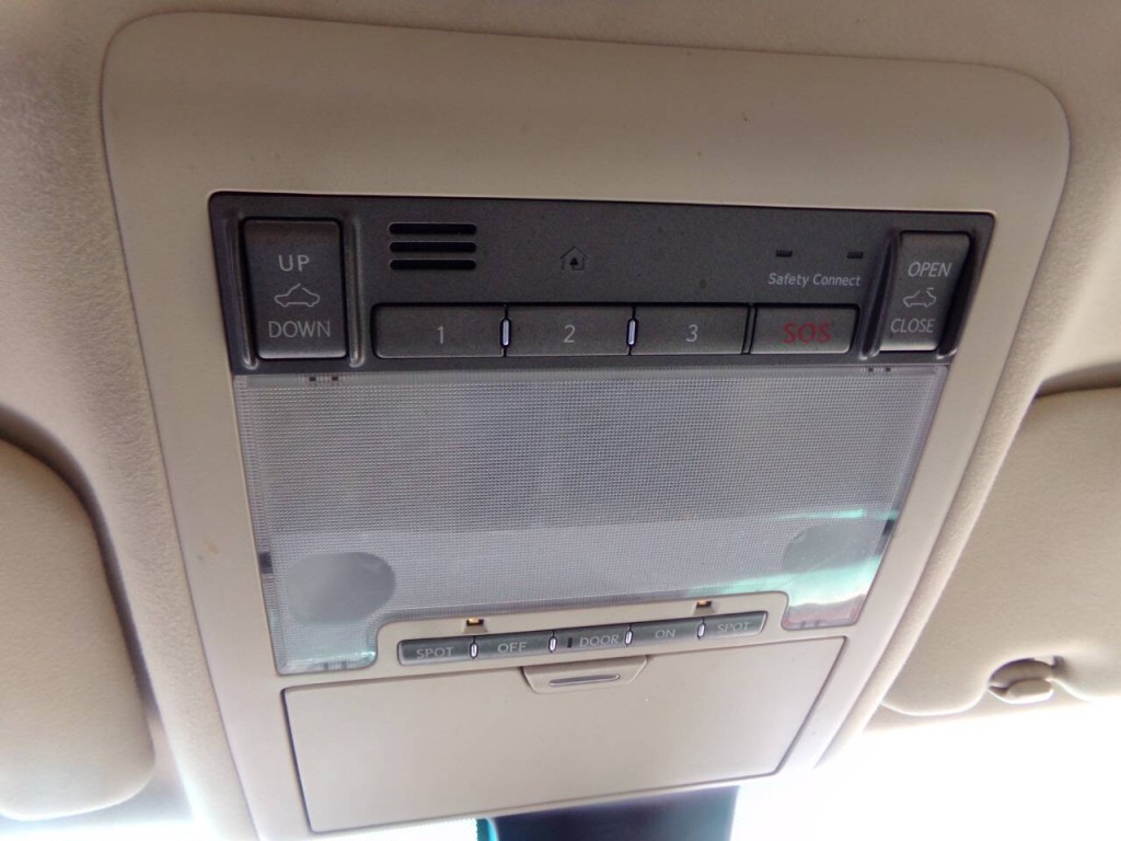 2010 Lexus LS 460 Image 26
