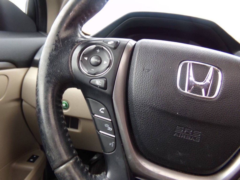 2018 Honda Pilot Image 25
