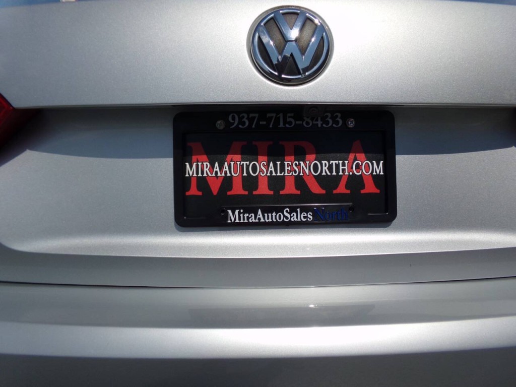 2013 Volkswagen Passat Image 40