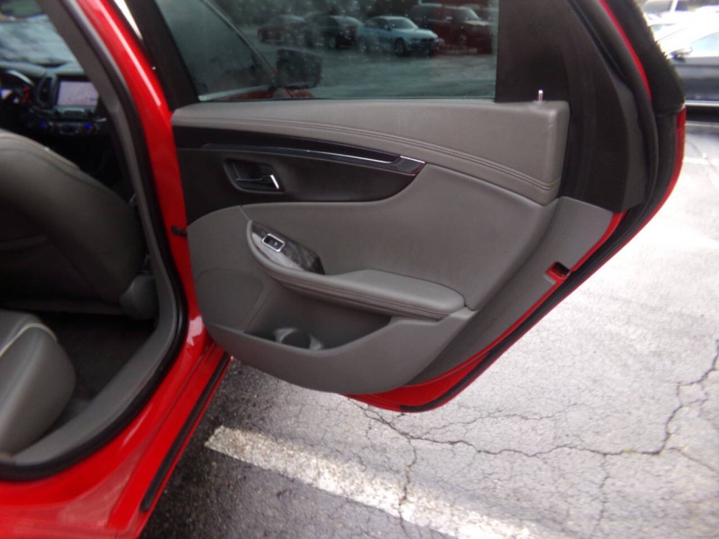 2014 Chevrolet Impala Image 24