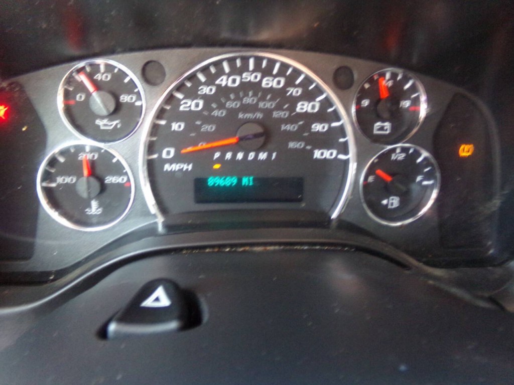 2012 Chevrolet Express Image 49
