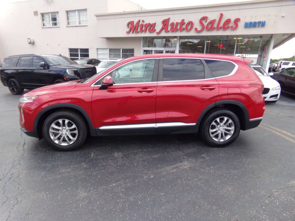 2020 Hyundai Santa Fe Image 2