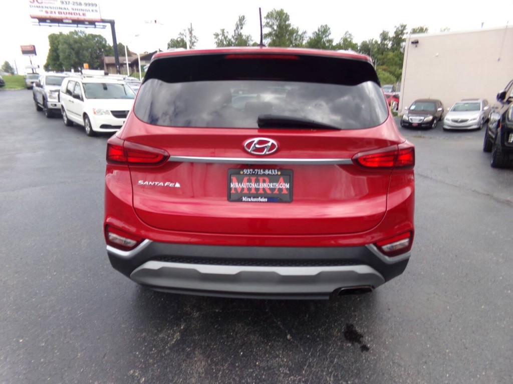 2020 Hyundai Santa Fe Image 3