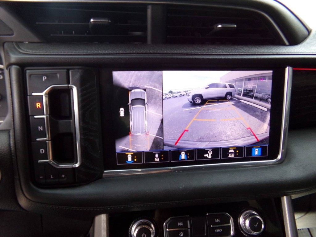 2021 GMC Yukon Image 23