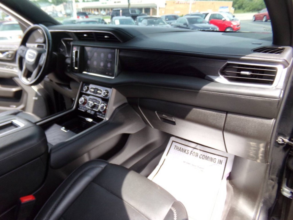 2021 GMC Yukon Image 48
