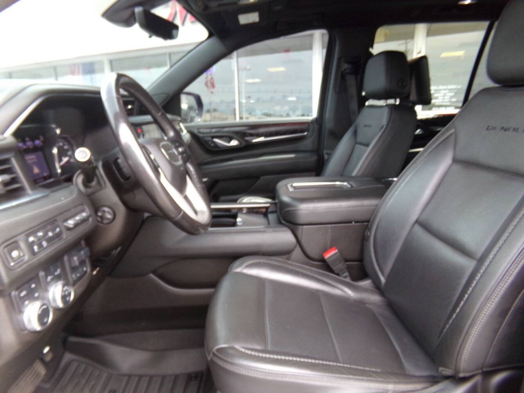 2021 GMC Yukon Image 64