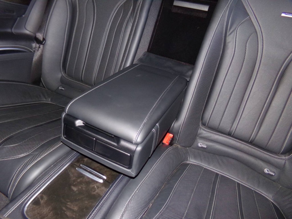 2015 Mercedes-Benz S-Class Image 24