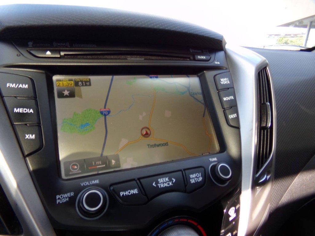 2015 Hyundai Veloster Image 13