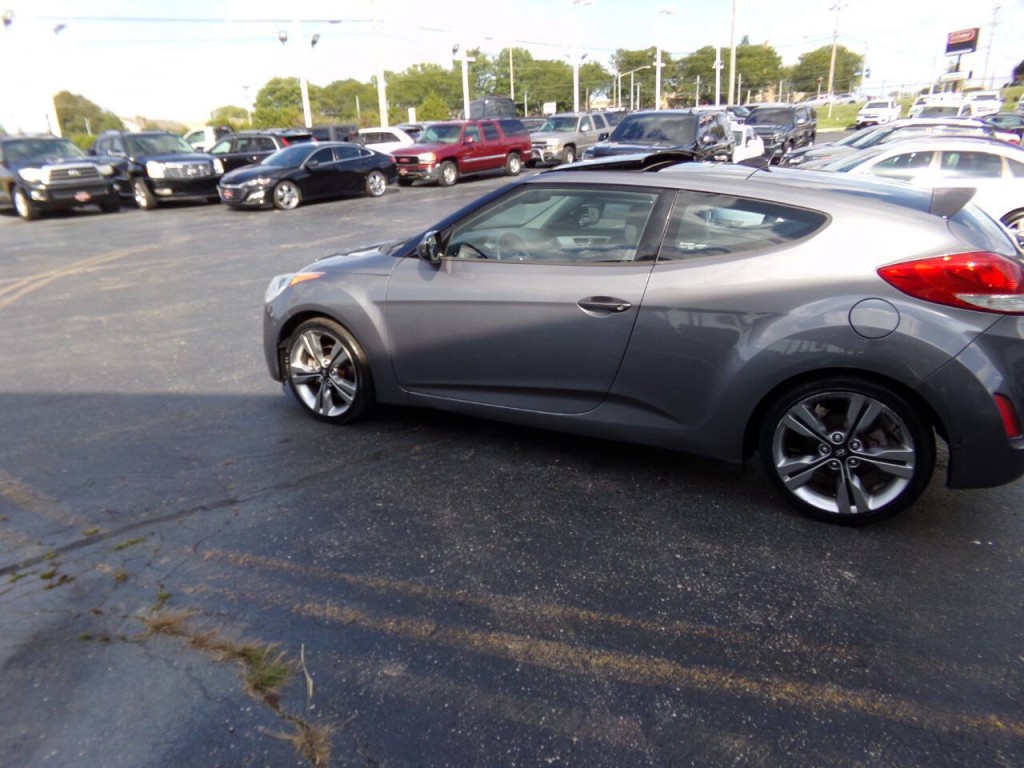 2015 Hyundai Veloster Image 41