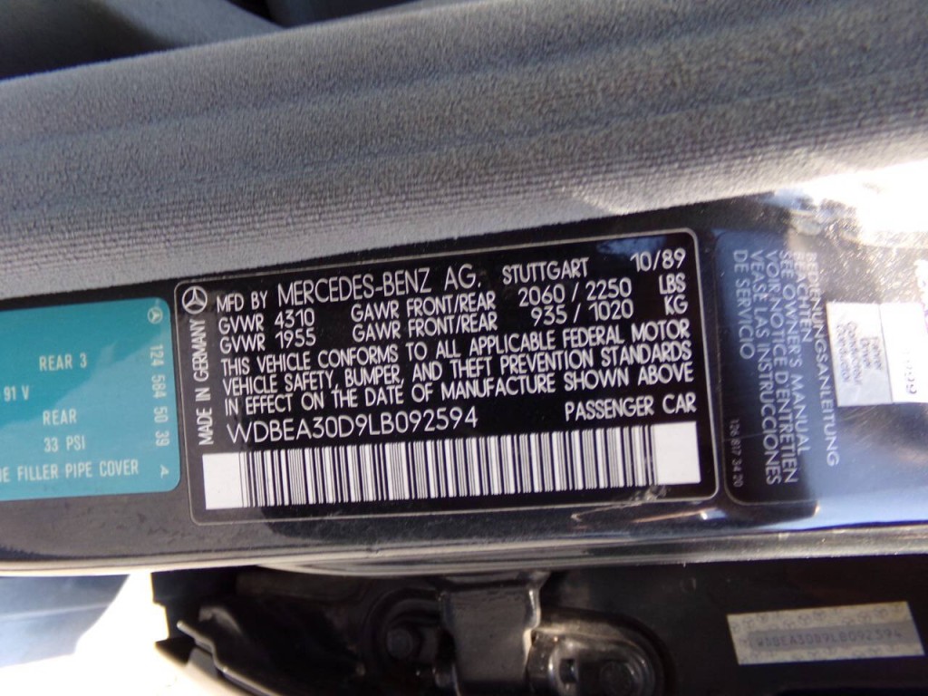 1990 Mercedes-Benz 300-Class Image 42