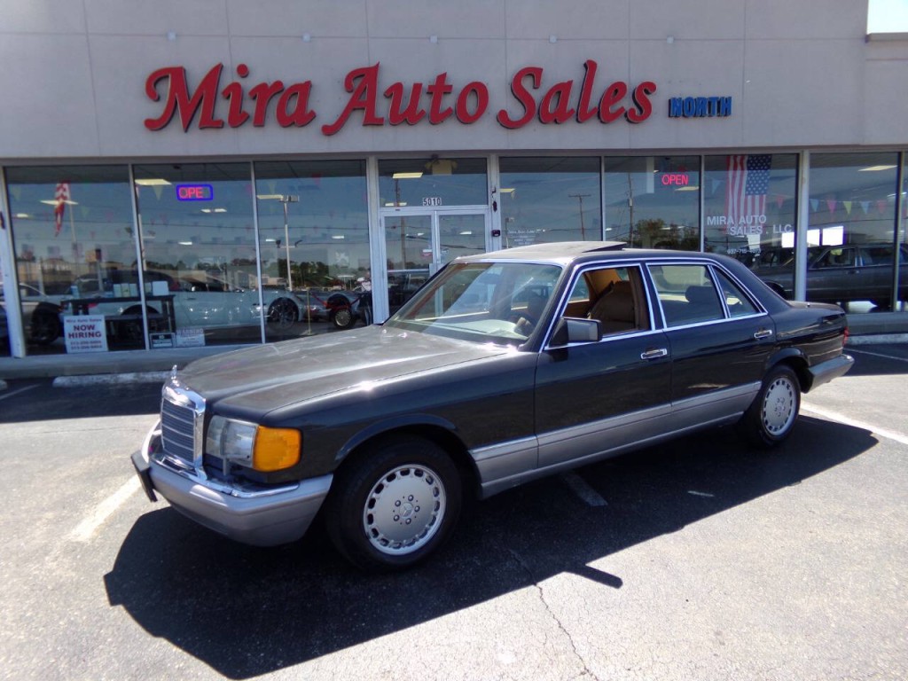 1986 Mercedes-Benz 420-Class Image 1