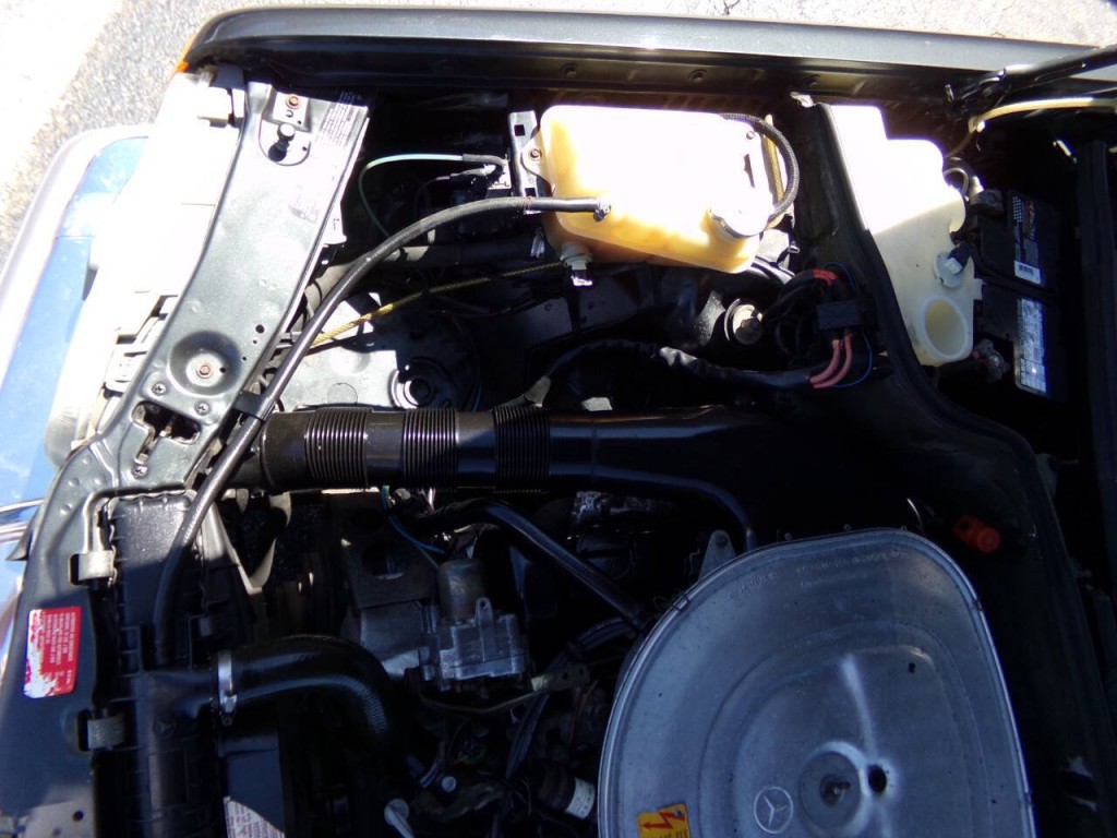 1986 Mercedes-Benz 420-Class Image 38