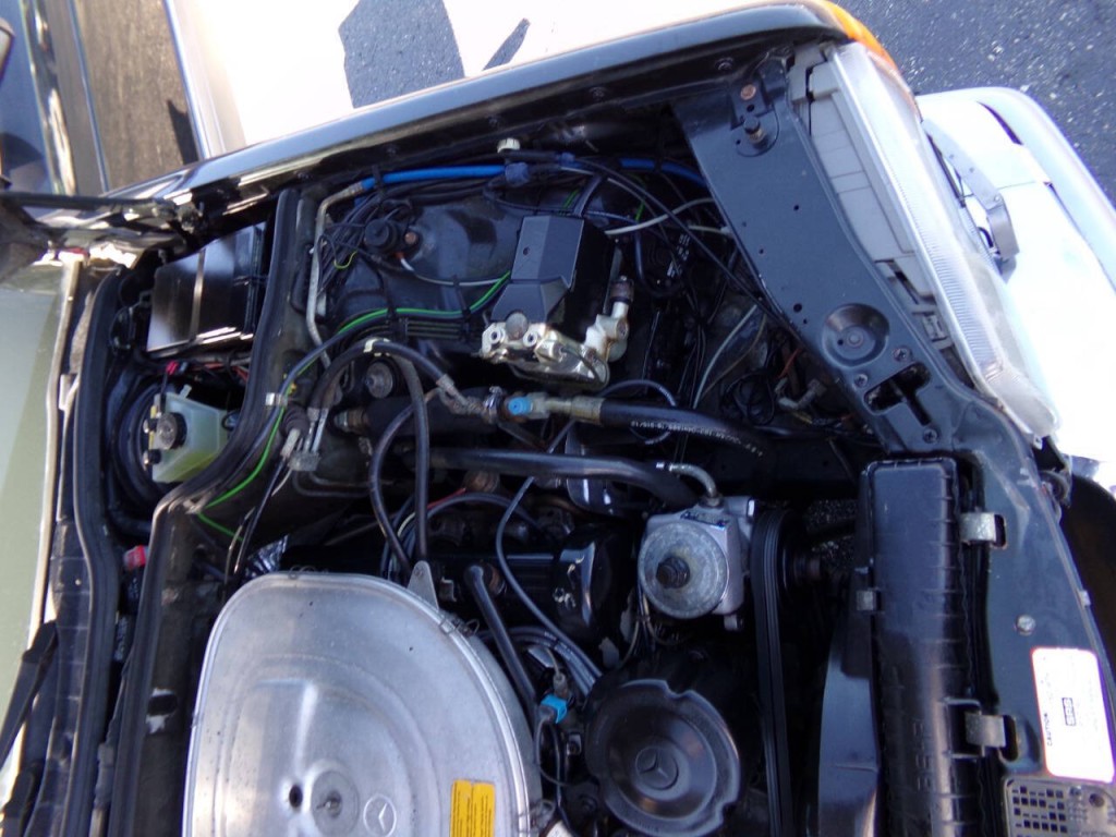 1986 Mercedes-Benz 420-Class Image 39