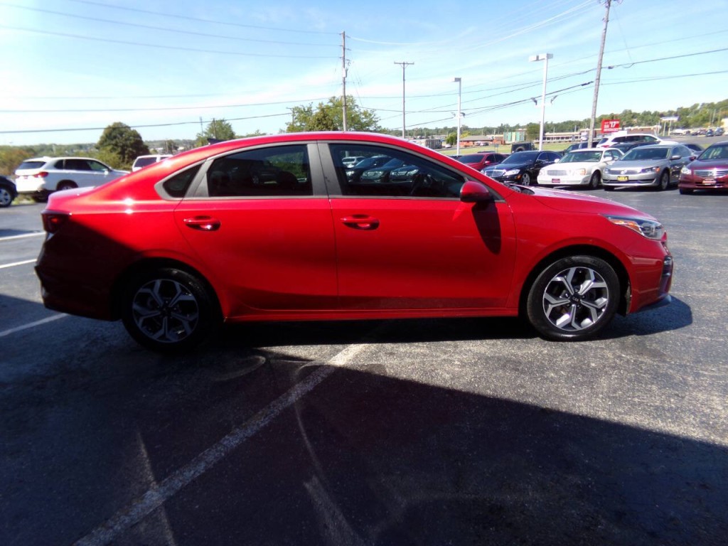 2021 Kia Forte Image 4