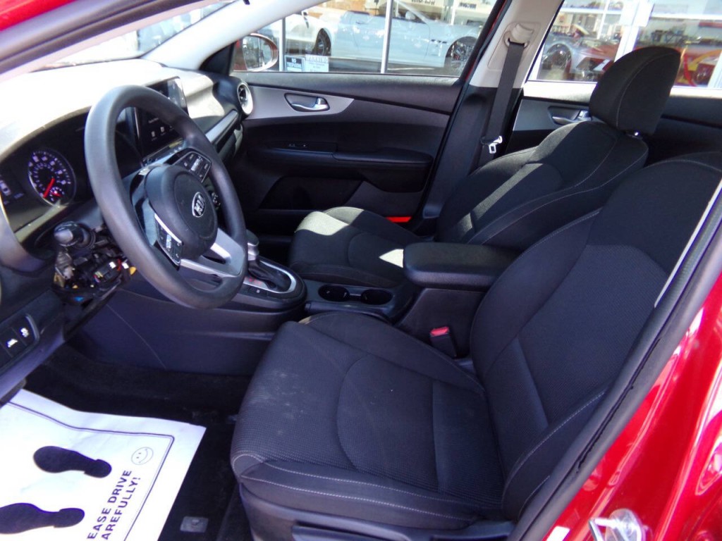 2021 Kia Forte Image 6