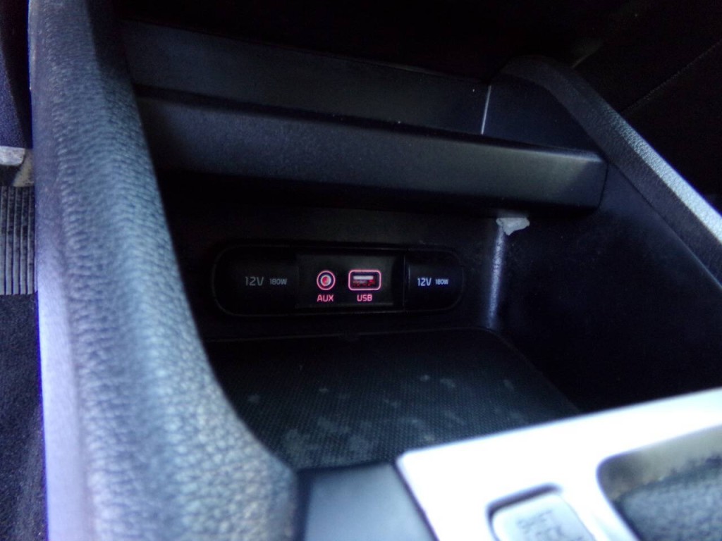 2021 Kia Forte Image 12