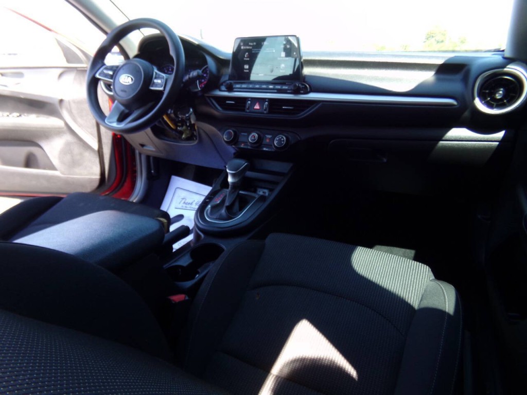 2021 Kia Forte Image 31