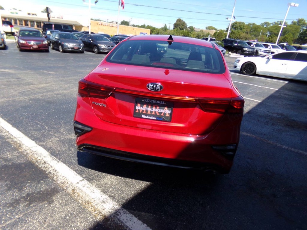 2021 Kia Forte Image 45