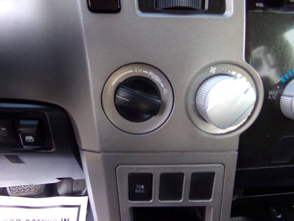 2012 Toyota Tundra Image 20