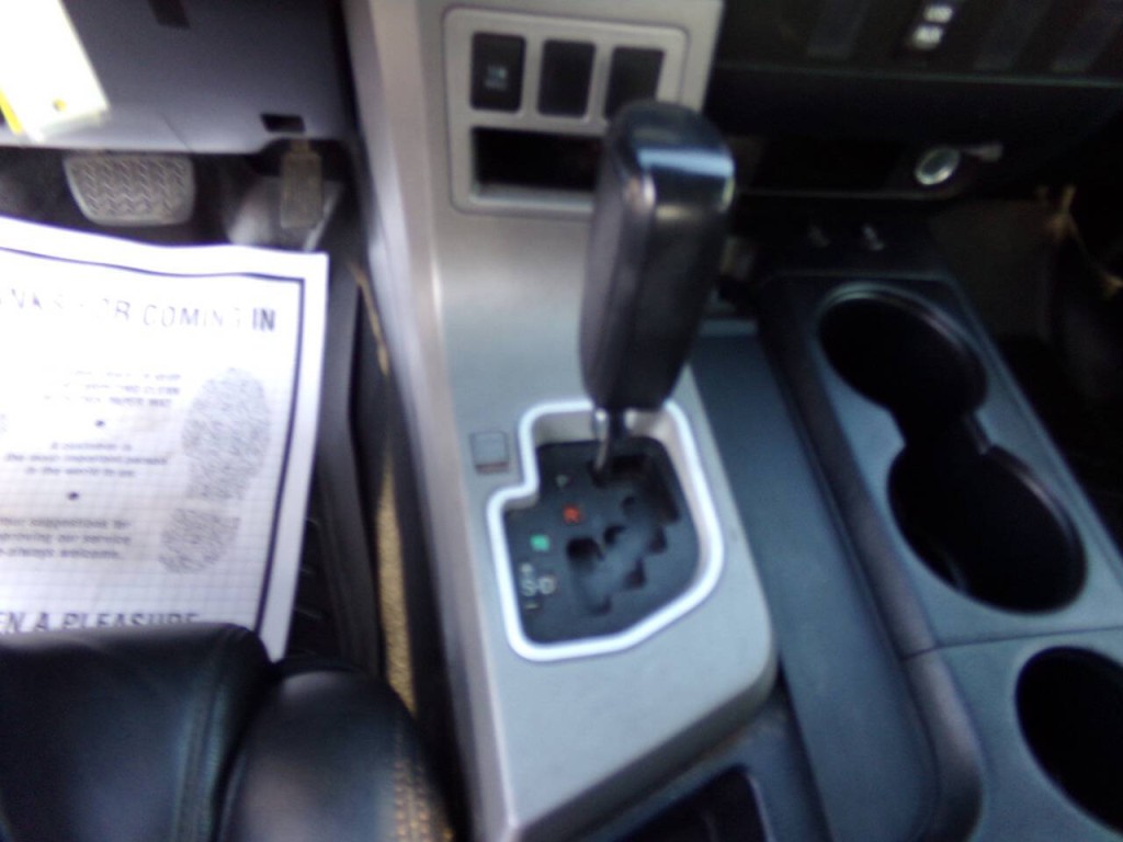 2012 Toyota Tundra Image 23
