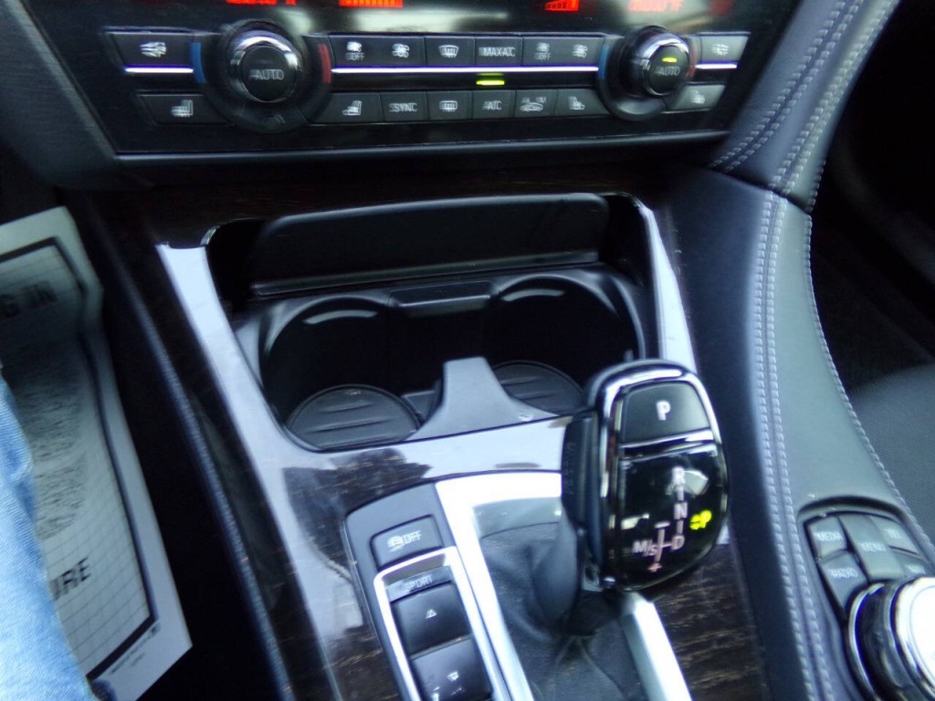 2015 BMW 6 Series Image 42
