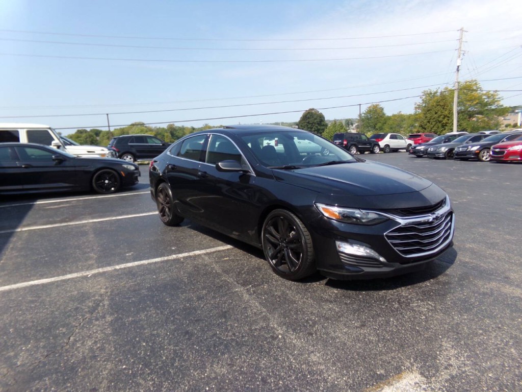 2021 Chevrolet Malibu Image 4