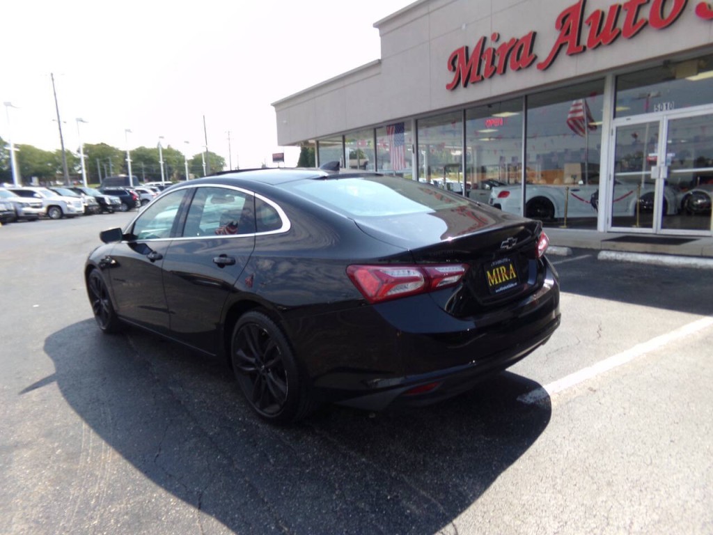 2021 Chevrolet Malibu Image 8