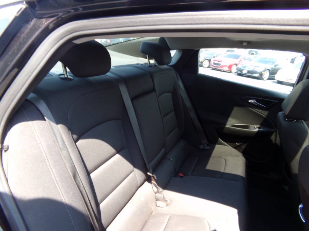 2021 Chevrolet Malibu Image 22