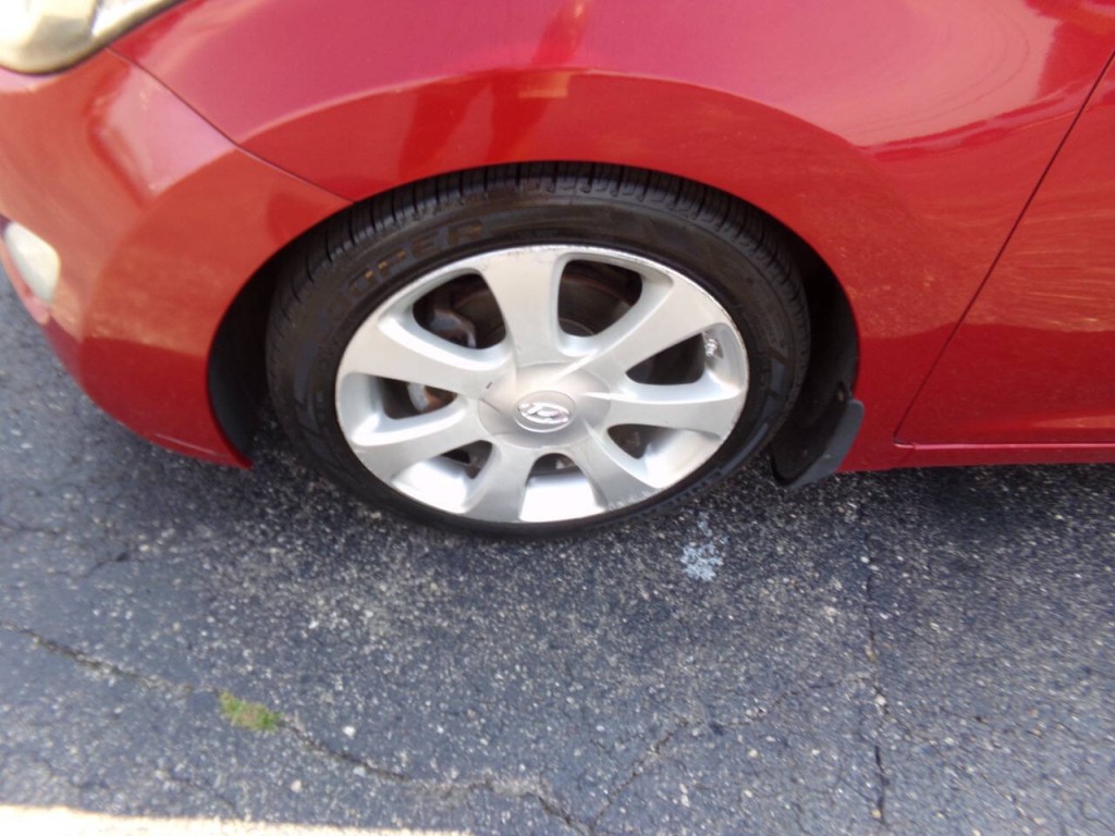2013 Hyundai Elantra Image 33