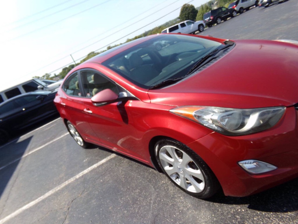 2013 Hyundai Elantra Image 42
