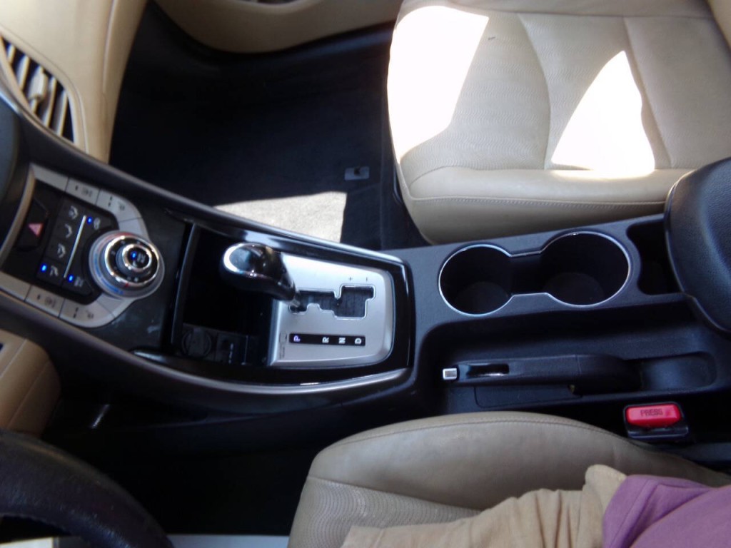2013 Hyundai Elantra Image 53