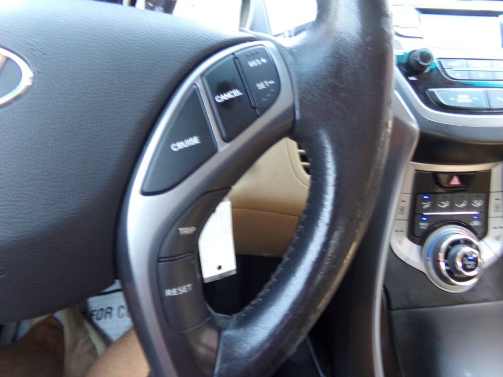 2013 Hyundai Elantra Image 56