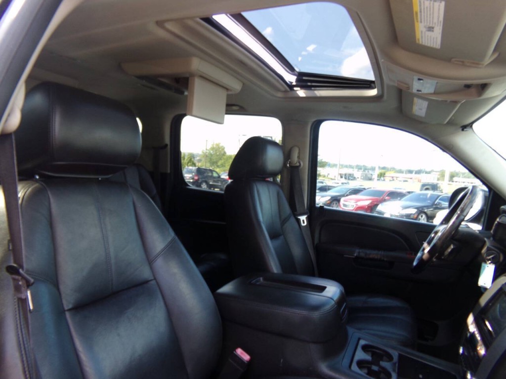 2014 GMC Yukon Image 32