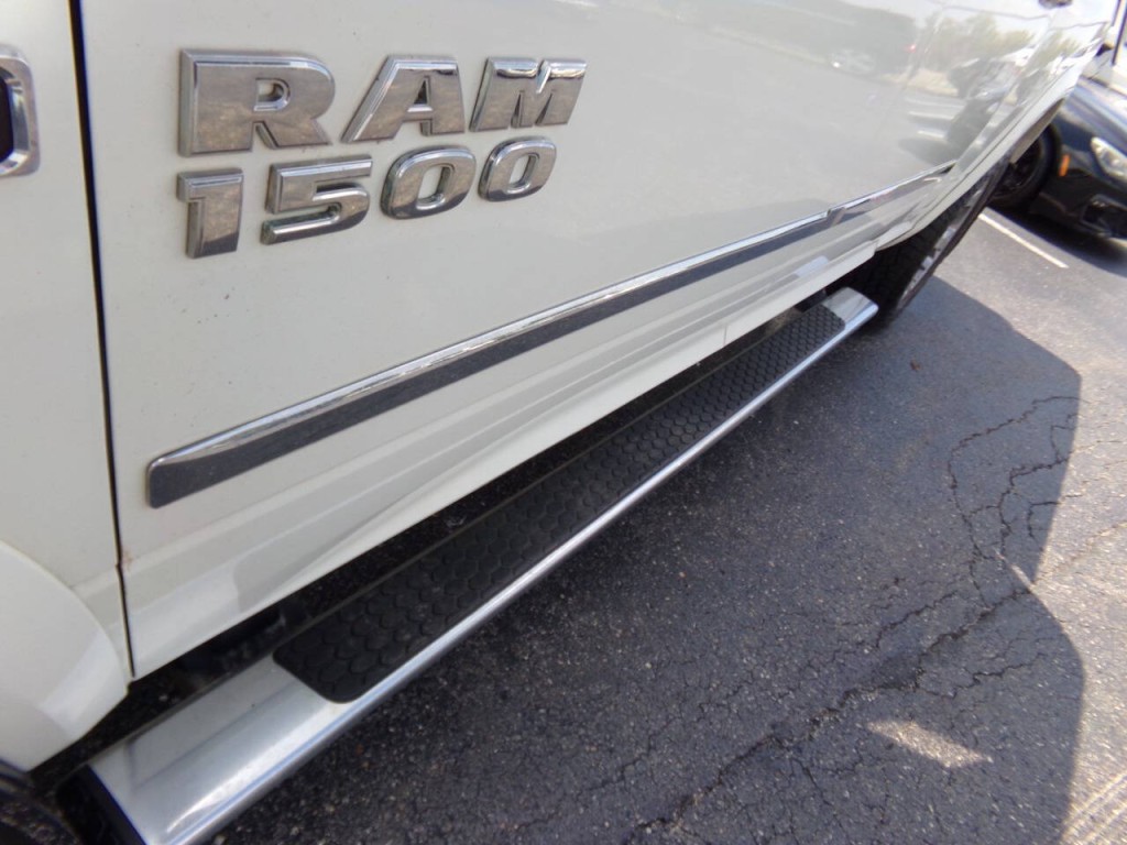 2016 RAM 1500 Image 34