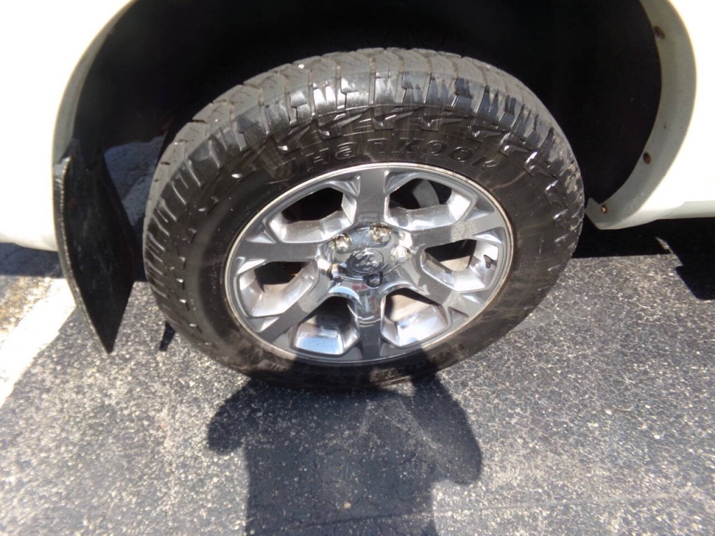 2016 RAM 1500 Image 44