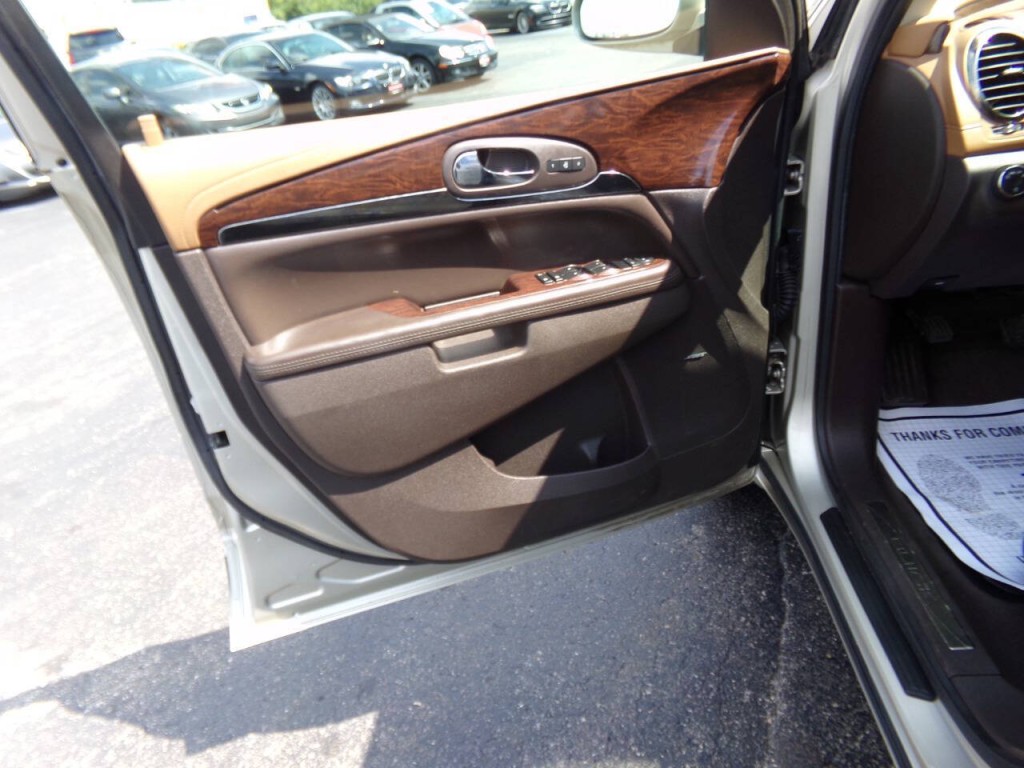 2014 Buick Enclave Image 12