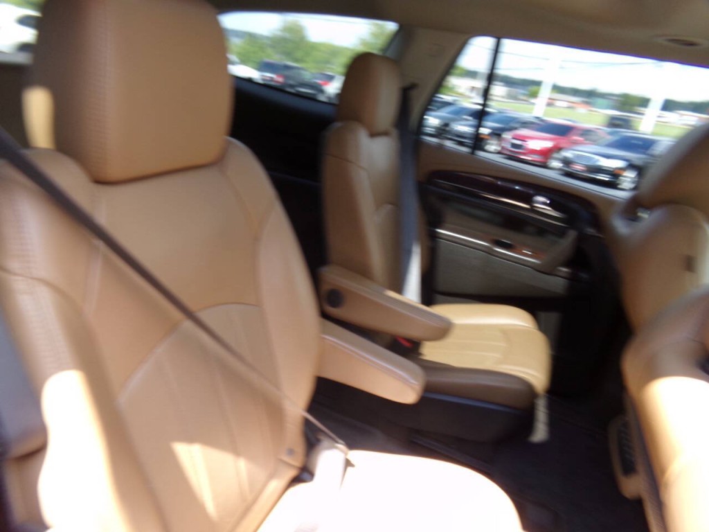 2014 Buick Enclave Image 27