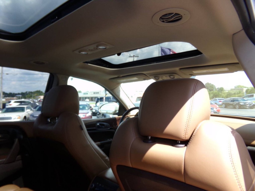 2014 Buick Enclave Image 28