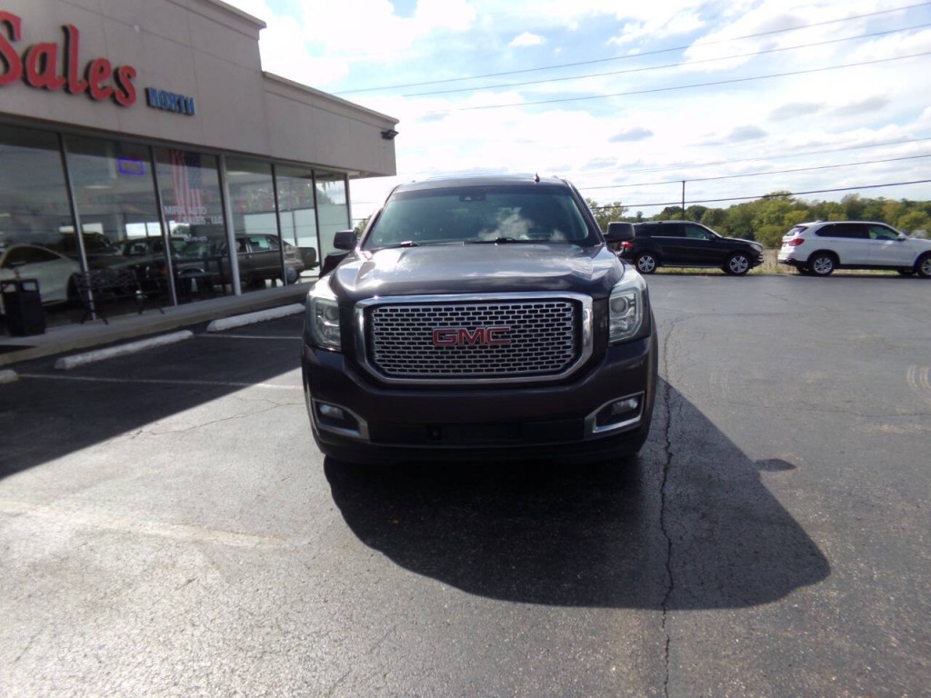 2015 GMC Yukon Image 3