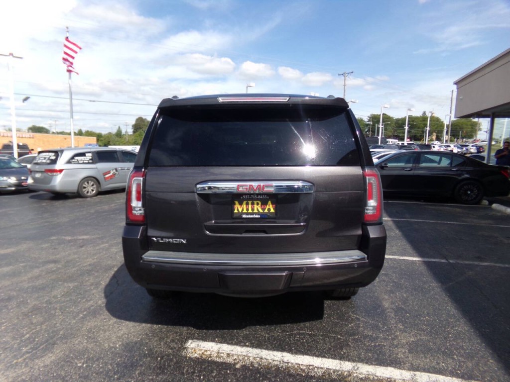 2015 GMC Yukon Image 7