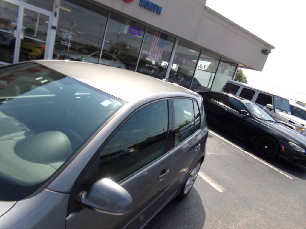 2009 Volkswagen GTI Image 35