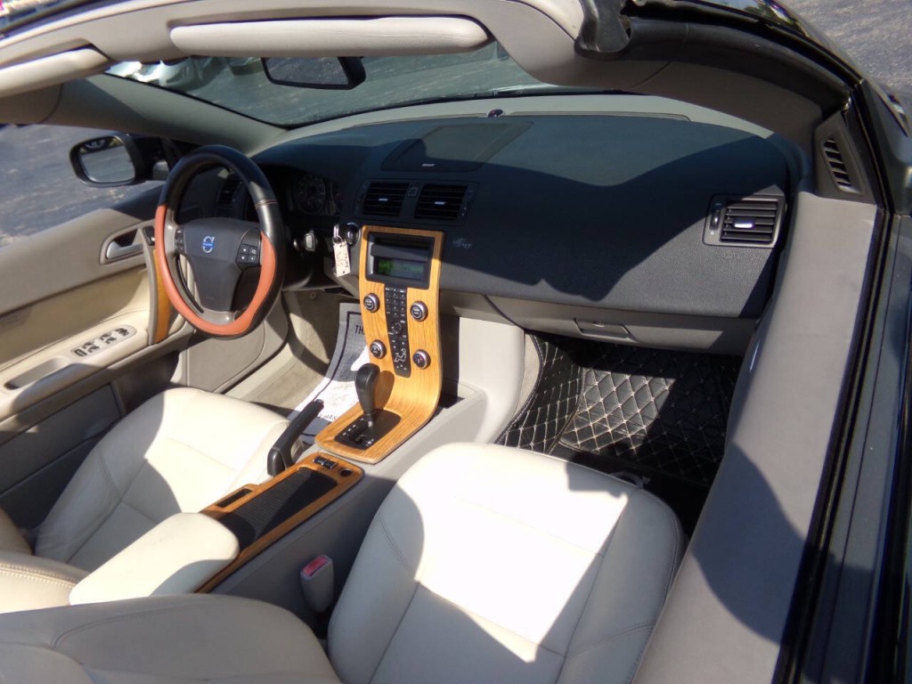 2008 Volvo C70 Image 7