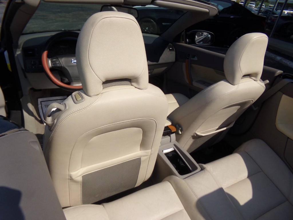2008 Volvo C70 Image 19