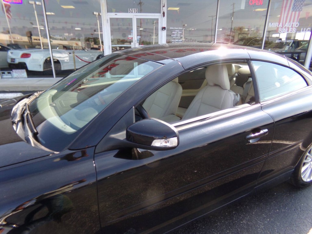2008 Volvo C70 Image 46