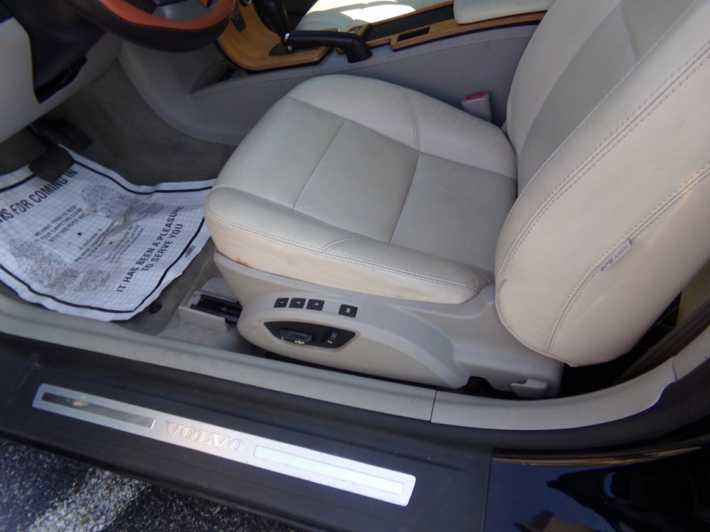2008 Volvo C70 Image 47