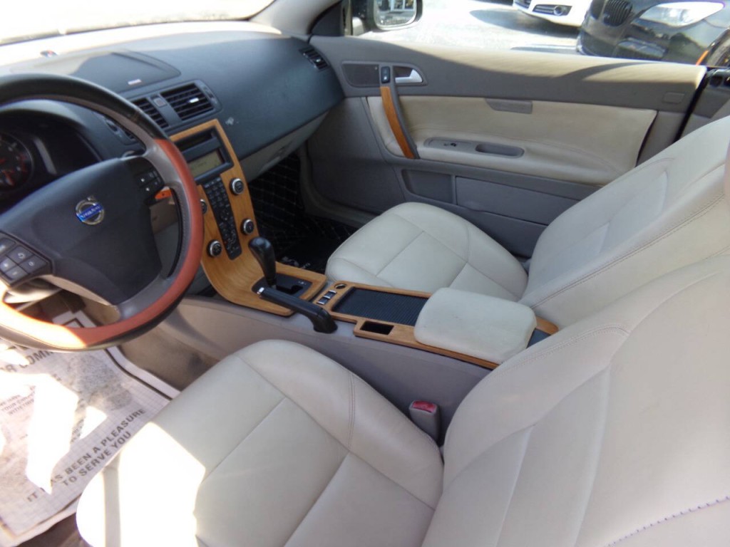 2008 Volvo C70 Image 66