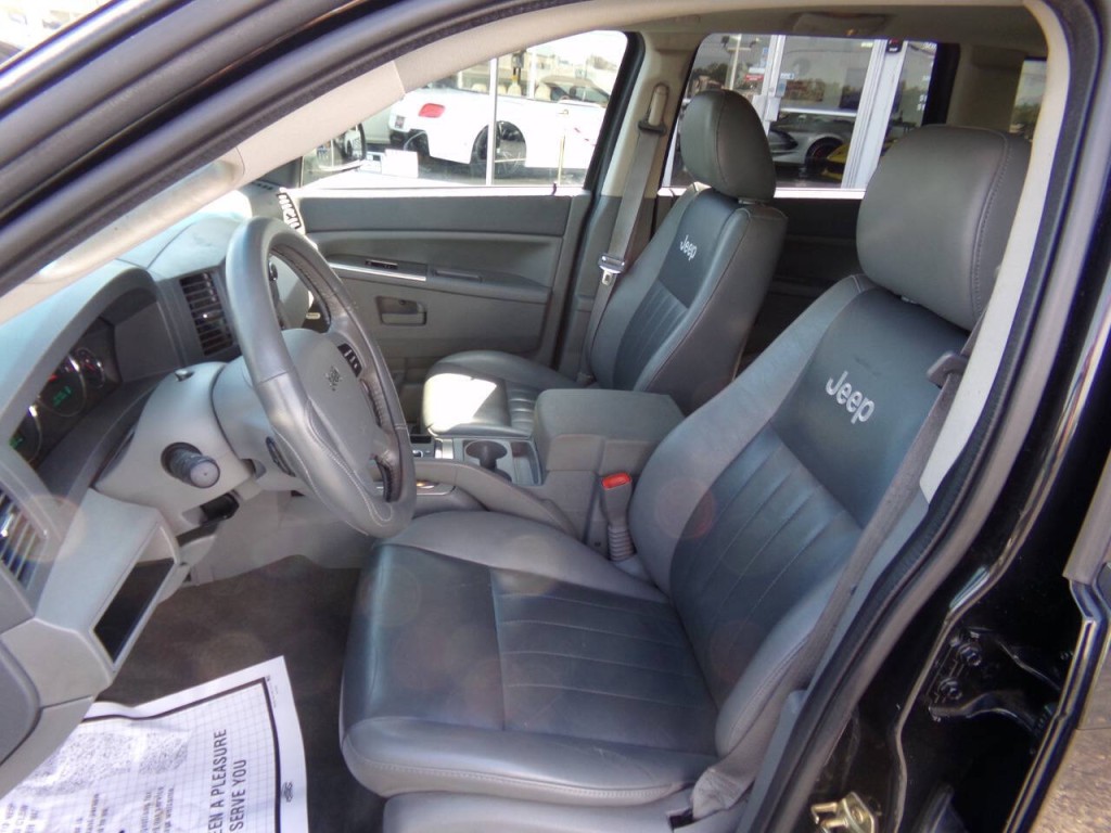 2007 Jeep Grand Cherokee Image 6