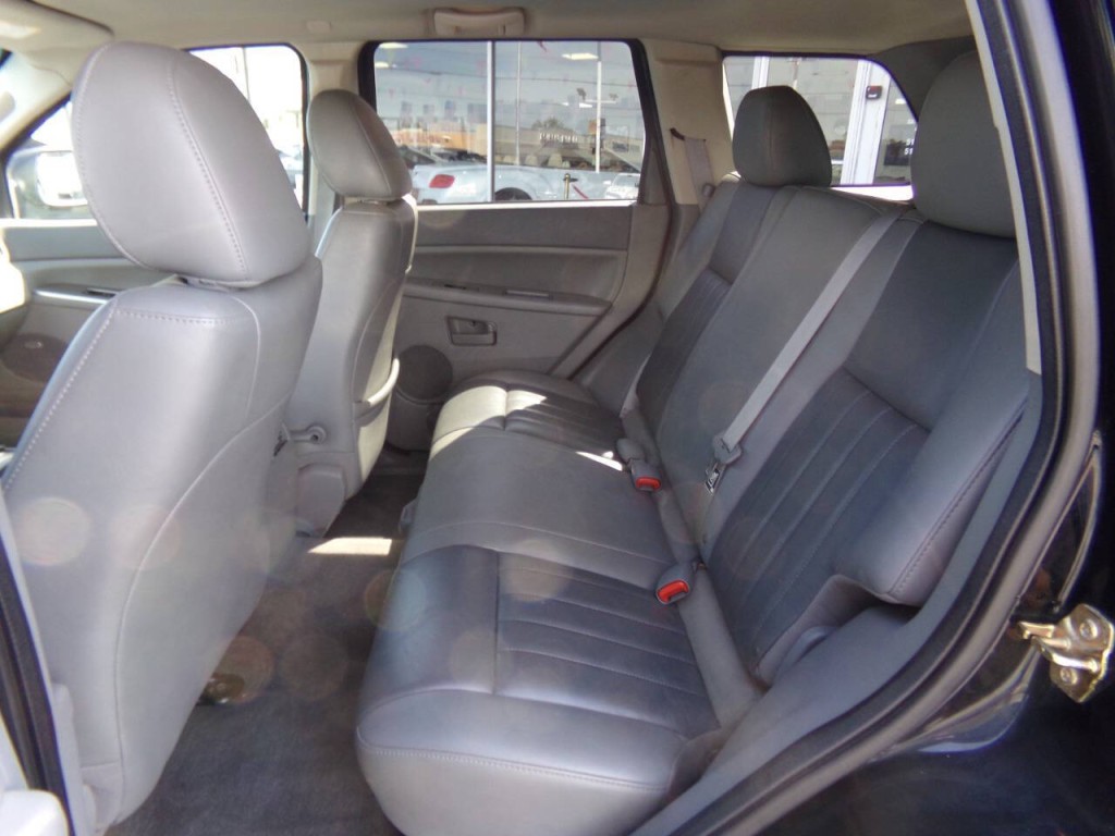 2007 Jeep Grand Cherokee Image 7