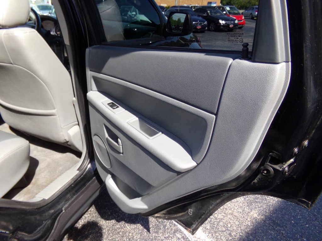 2007 Jeep Grand Cherokee Image 19